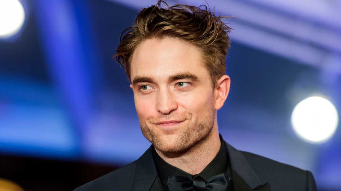 Robert Pattinson é o homem mais bonito do mundo