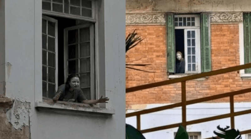 A mulher da casa Abandonada" - faz aparição na janela, com o rosto coberto por algo semelhante a uma pomada branca.
