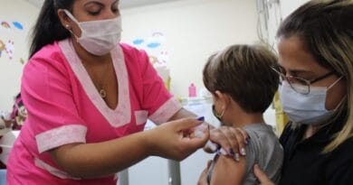 Rio de Janeiro inicia vacinação em crianças com 4 anos