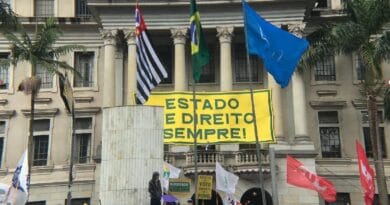 Cartas às brasileiras e aos brasileiros em defesa do Estado Democrático