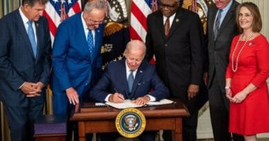 Joe Biden aprova pacote de agenda climática
