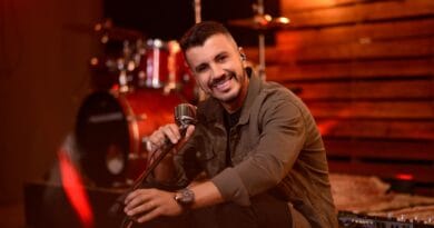 O cantor gospel Stéfanno Dias. Foto: Divulgação.