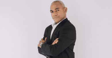 O cantor gospel Francis Santos. Foto: Divulgação.