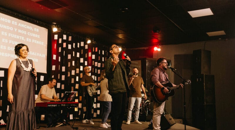 O cantor Carlinhos Falsetti. Foto: Divulgação / Nova Fase Music