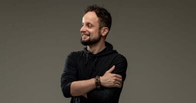 O cantor gospel Edu Lucassi. Foto: Divulgação.