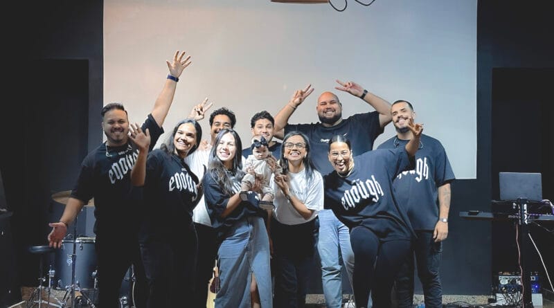 O ministério de louvor ADB Zona Sul. Foto: Patrícia Maciel.