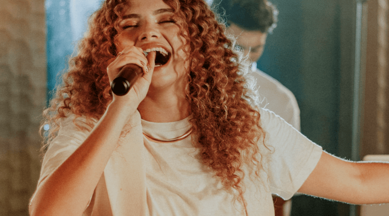 A cantora gospel Sarah Lanza. Foto: Divulgação/Richard Santos.