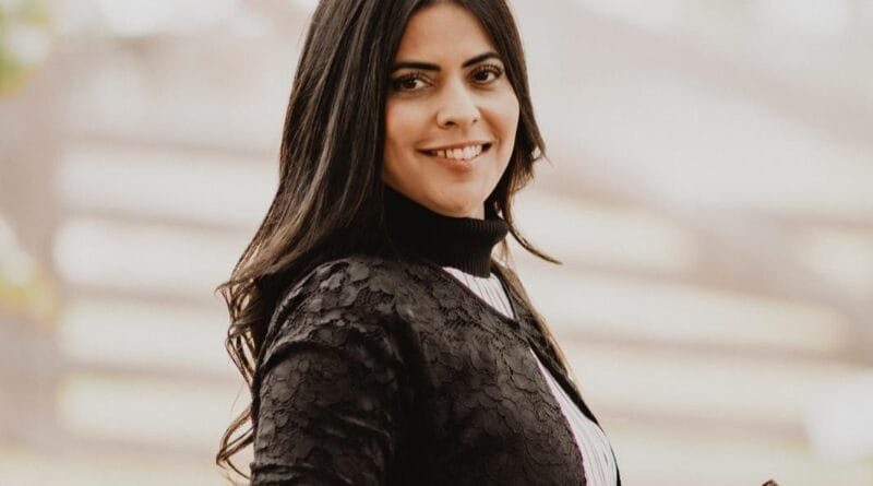 A cantora gospel Liliane Delgadillo. Foto: Divulgação.