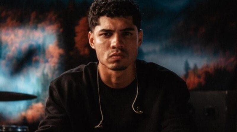 O cantor gospel Igor Roque. Foto: Divulgação.