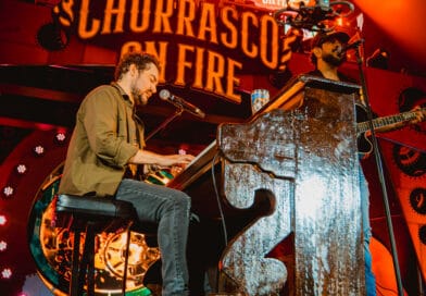  Ford patrocina o Churrasco On Fire com Fernando e Sorocaba em Balneário Camboriú 