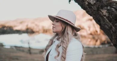 A cantora e compositora Fernanda Martell. Foto: Bruna Maximiliano.