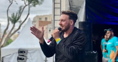 O cantor e compositor Rodrigo Luzap. Foto: Divulgação.