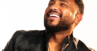 O cantor e compositor mineiro Eli Soares. Foto: Divulgação.