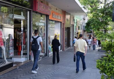 Comércio de BH funciona no feriado de 8 de dezembro com reforço de ônibus e horário especial 