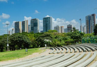 Fortaleza consolida liderança econômica no Nordeste e ABIH-CE destaca o papel do turismo nesse resultado