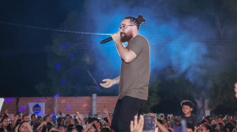 O cantor Jhonny Salvação. Foto: Divulgação.