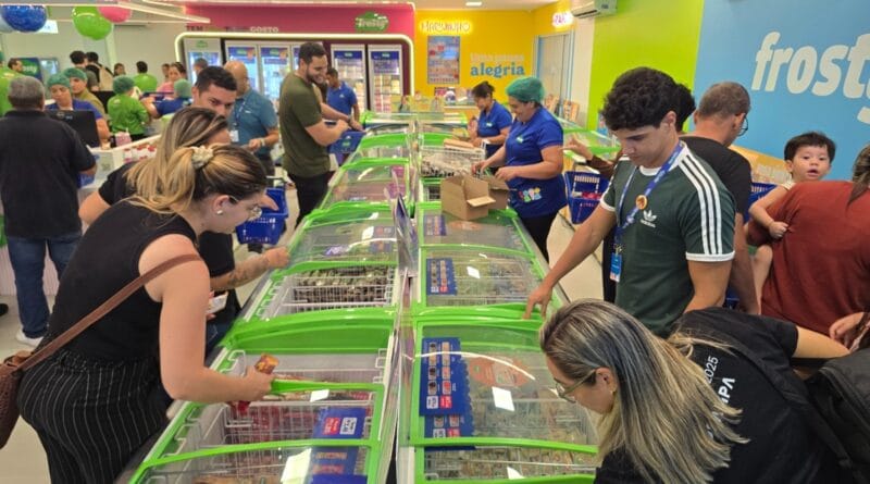 Frosty reinaugura primeira loja de fábrica em Maracanaú após ampliação do espaço
