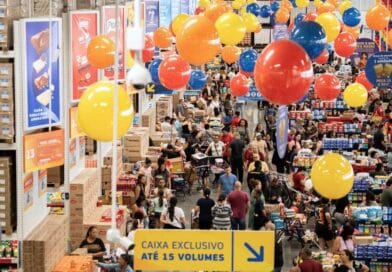 Carnaval no Assaí: A procura por bebidas com menor teor de açúcar mais que duplica nas lojas de Minas Gerais