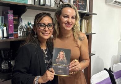 Fran Santos expande atuação internacional e lança devocional em espanhol durante missão na Costa Rica