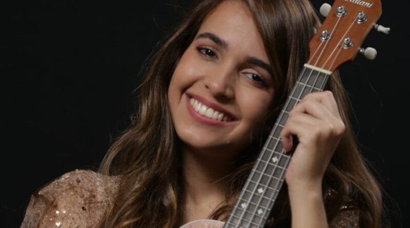 A cantora gospel Rayssa Lima. Foto: Divulgação.