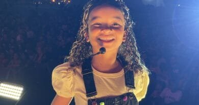 A cantora Maria Pita na Marcha pra Jesus de Niteroi. Foto: Divulgação.