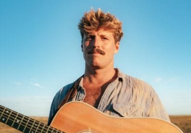 Ziggy Alberts revela novo single “I Need My Woman”, selecionado através de uma ativação com fãs via telefone