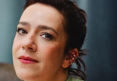 Pianista Erika Ribeiro leva releitura contemporânea de Villa-Lobos à Sala Cecília Meireles