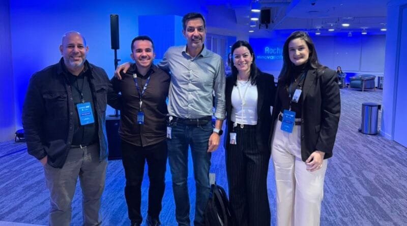 Sellene Hospitalar participa do lançamento do equipamento LumiraDx durante evento da Roche em São Paulo