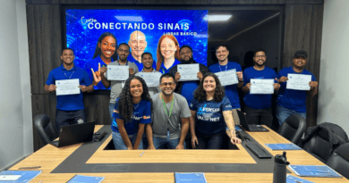 Com 2,6 milhões de brasileiros com dificuldade para ouvir, comunicação vira frente central da acessibilidade 