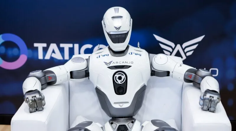 Robô Policial Humanoide é Destaque Absoluto na COP Internacional