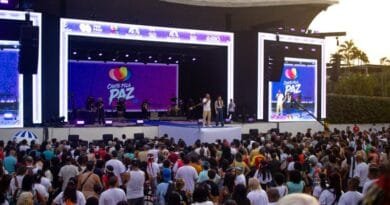 Multidão lotou o Parque Madureira na 3ª edição do Canto Pela Paz no Rio de Janeiro