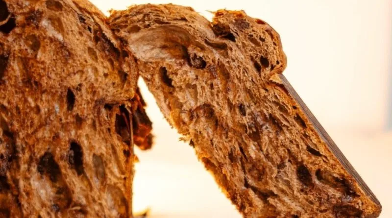 Premiados Brunno Malheiros (CE) e Diego Lozano (SP) fecham parceria para curso exclusivo de panettone em outubro