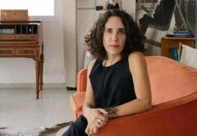 Belo Horizonte recebe palestra da psicanalista Maria Homem sobre liderança em tempos de transformação