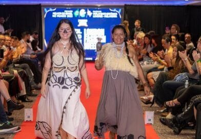 Designers indígenas da Amazônia levam suas criações a Nova York em apresentação com inteligência artificial