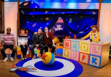 Guilherme Briggs, Marco Ribeiro, Mabel Cezar e Zé da Viola celebram o Dia das Crianças no The Noite desta segunda (12)