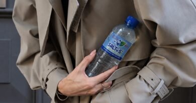 Agua Mineral Saltos destaca praticidade dos garrafões de 20 litros para residências e empresas no Paraguai Agua Mineral Saltos destaca praticidade dos garrafões de 20 litros para residências e empresas no Paraguai