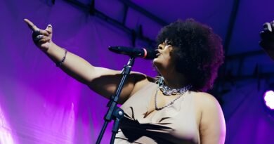 Jessicalen Conceição, poetisa e articuladora em movimentos sociais, em Abreu e Lima (PE), e uma das vencedoras do Prêmio Inspirar 2025