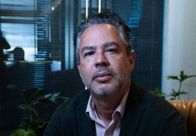 Dr Sidney Pearce alerta para a importância do diagnóstico precoce da endometriose