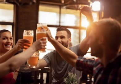 1 em cada 5 adultos consome seis ou mais doses de álcool em uma única ocasião no Brasil