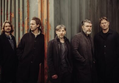 Editors lança o seu oitavo álbum de estúdio, ‘Surface, Echo & Sound’