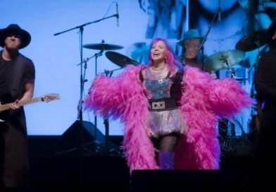 Baby do Brasil estreia turnê “A Menina Dança”, no dia 07 de dezembro, no Palácio das Artes